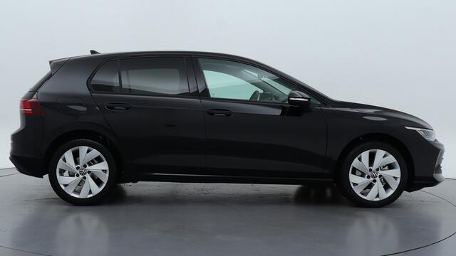 Volkswagen GOLF GP 1.5 eTSI 115pk DSG Life Edition / Demonstratieauto