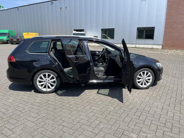 Volkswagen GOLF Variant 1.4 TSI Highline 65 DKM
