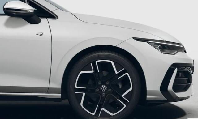 Volkswagen GOLF Variant 1.5 eTSI R-Line Edition