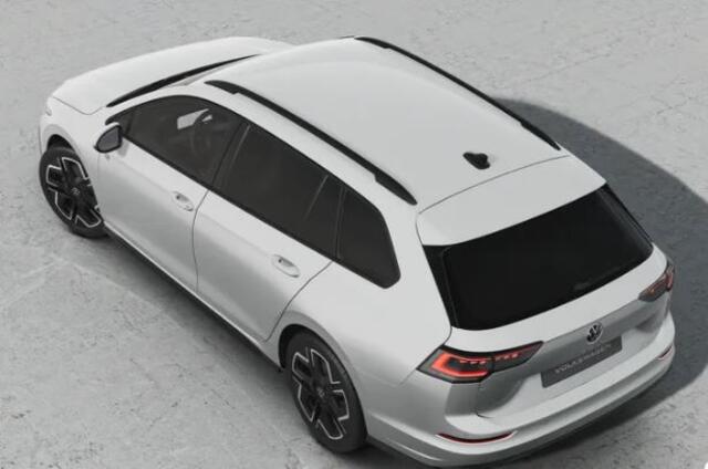 Volkswagen GOLF Variant 1.5 eTSI R-Line Edition