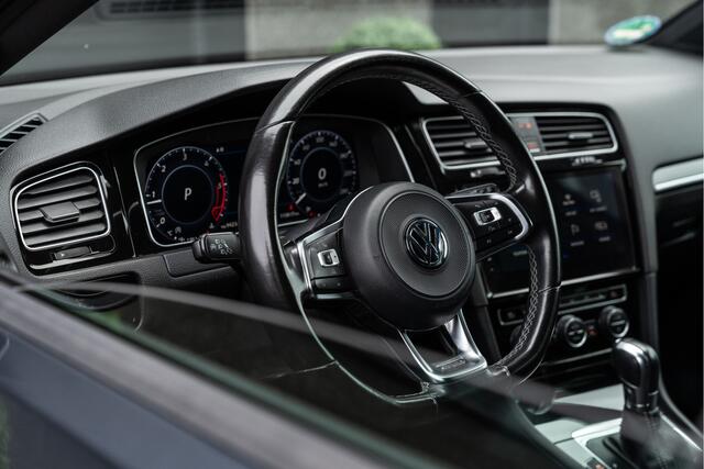 Volkswagen GOLF 2.0 TDI 184PK GTD | Pano | Virtual | Sport & Sound | Camera | Lane & Side Assis | Front Assis | ACC | DCC