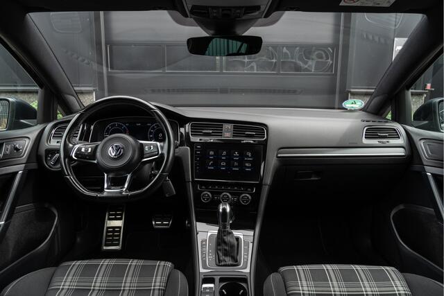 Volkswagen GOLF 2.0 TDI 184PK GTD | Pano | Virtual | Sport & Sound | Camera | Lane & Side Assis | Front Assis | ACC | DCC