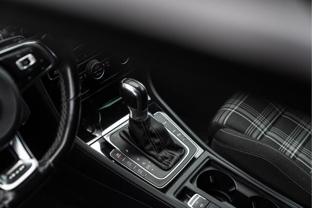 Volkswagen GOLF 2.0 TDI 184PK GTD | Pano | Virtual | Sport & Sound | Camera | Lane & Side Assis | Front Assis | ACC | DCC