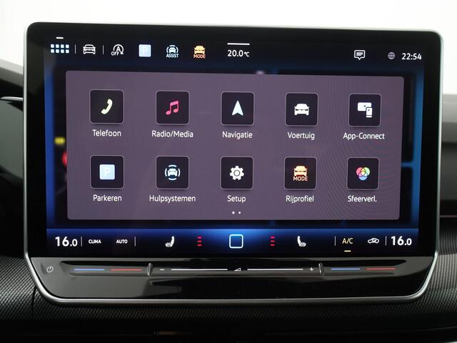 Volkswagen GOLF Variant R-Line-Edition 1.5 eTSI 85 kW / 116 pk Variant 7 v ersn. DSG | LED Matrix | Assistance Plus pakket |