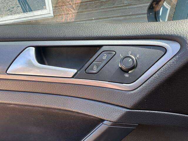 Volkswagen GOLF 1.2 TSI Connected Series