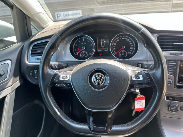 Volkswagen GOLF 1.2 TSI Connected Series