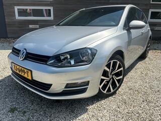 volkswagen-golf-1.2-tsi-connected-s