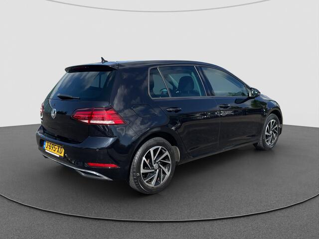 Volkswagen GOLF 1.5 TSI Highline