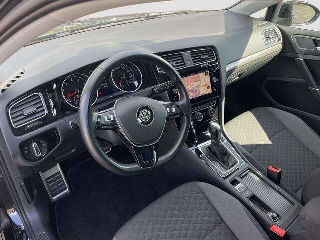Volkswagen GOLF 1.5 TSI Highline
