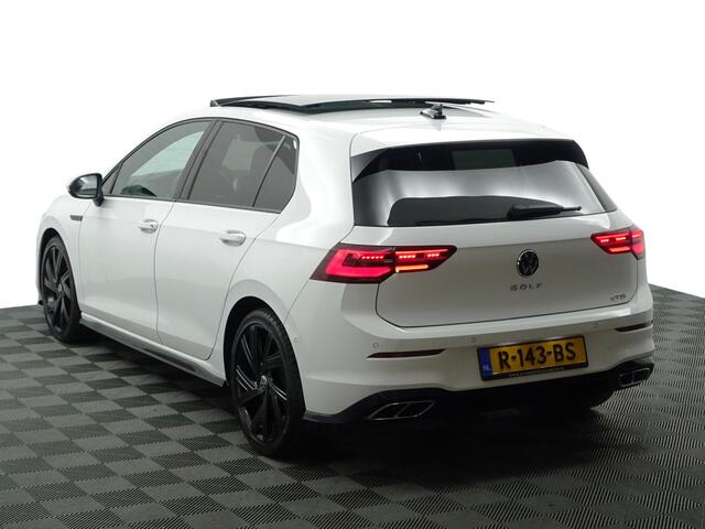 Volkswagen GOLF 1.5 eTSI R Line Aut- Panodak, Harman Kardon, Sfeerverlichting, CarPlay, Stuur/Stoelverwarming, Camera, Dynamic Select