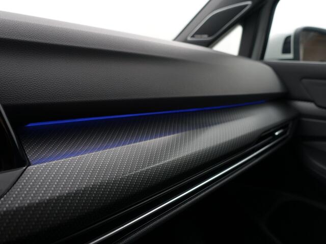 Volkswagen GOLF 1.5 eTSI R Line Aut- Panodak, Harman Kardon, Sfeerverlichting, CarPlay, Stuur/Stoelverwarming, Camera, Dynamic Select