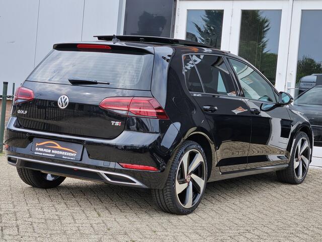 Volkswagen GOLF 7.5 1.4 TSI Highline PANORAMADAK|XENON|NAVIGATIE|ECC/AIRCO|TREKHAAK|BLUE TOOTH|18 INCH GTI VELGEN