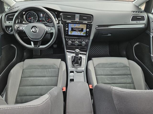 Volkswagen GOLF 7.5 1.4 TSI Highline PANORAMADAK|XENON|NAVIGATIE|ECC/AIRCO|TREKHAAK|BLUE TOOTH|18 INCH GTI VELGEN