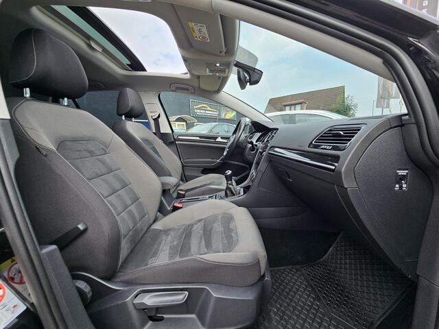 Volkswagen GOLF 7.5 1.4 TSI Highline PANORAMADAK|XENON|NAVIGATIE|ECC/AIRCO|TREKHAAK|BLUE TOOTH|18 INCH GTI VELGEN