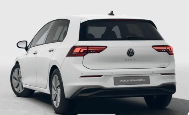 Volkswagen GOLF 1.5 eTSI Life Edition