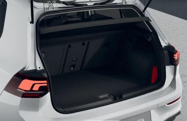 Volkswagen GOLF 1.5 eTSI Life Edition