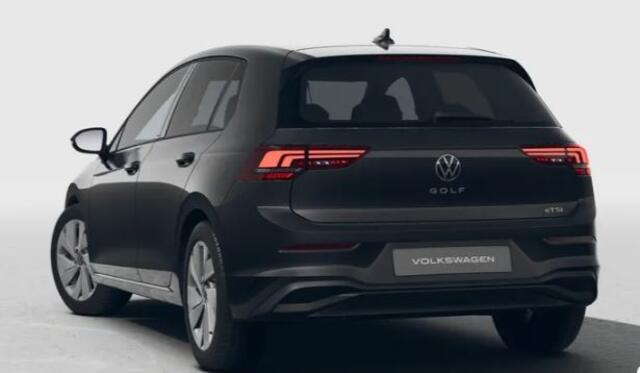 Volkswagen GOLF 1.5 eTSI Life Edition
