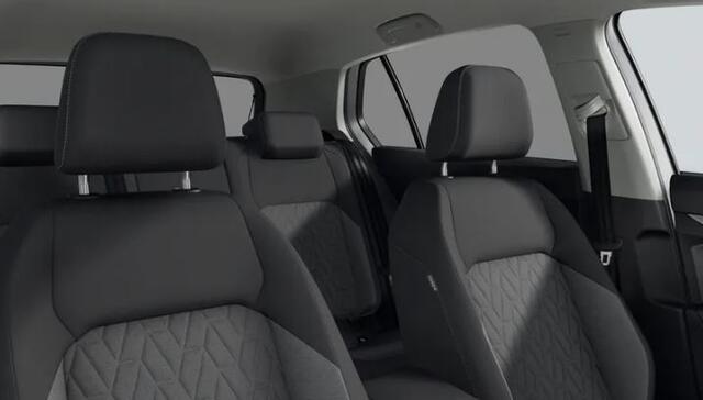 Volkswagen GOLF 1.5 eTSI Life Edition