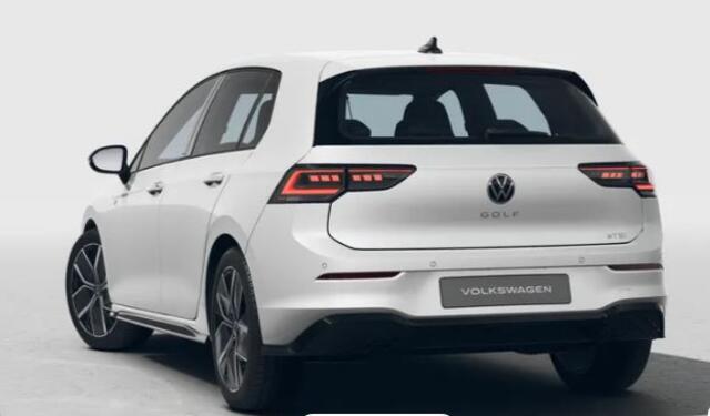 Volkswagen GOLF 1.5 eTSI R-Line Edition !!!Profiteer ook van 2.000 EURO inruilpremie!!!