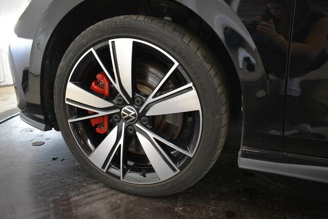 Volkswagen GOLF GTE 245PK Head-up Pano Dodeh det Camera Cruis Led mist