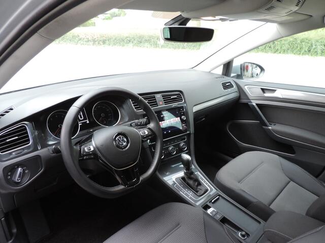 Volkswagen GOLF 1.5 TSI 131PK DSG Comfortline - Adap | PDC v+a | CarPlay | Nav | DAB