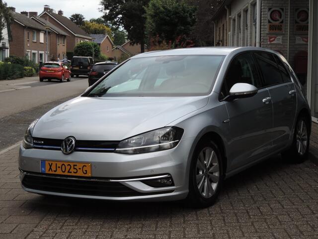 Volkswagen GOLF 1.5 TSI 131PK DSG Comfortline - Adap | PDC v+a | CarPlay | Nav | DAB