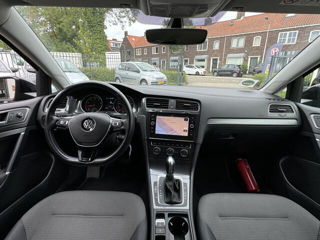 Volkswagen GOLF 1.0 TSI Comfortline Business - Apple carplay - Navi - ACC
