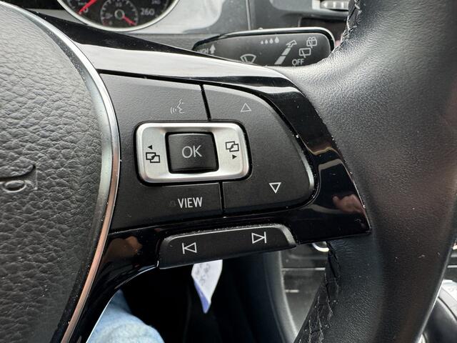 Volkswagen GOLF 1.0 TSI Comfortline Business - Apple carplay - Navi - ACC