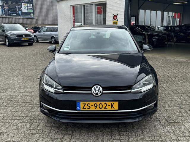 Volkswagen GOLF 1.0 TSI Comfortline Business - Apple carplay - Navi - ACC