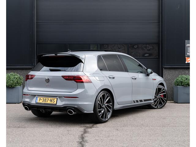Volkswagen GOLF 8 GTI Clubsport 2021 | 300PK | Pano | Keyless | IQ Light | Nardo | Camera | Lane & Side Assis | ACC | DCC | Sound