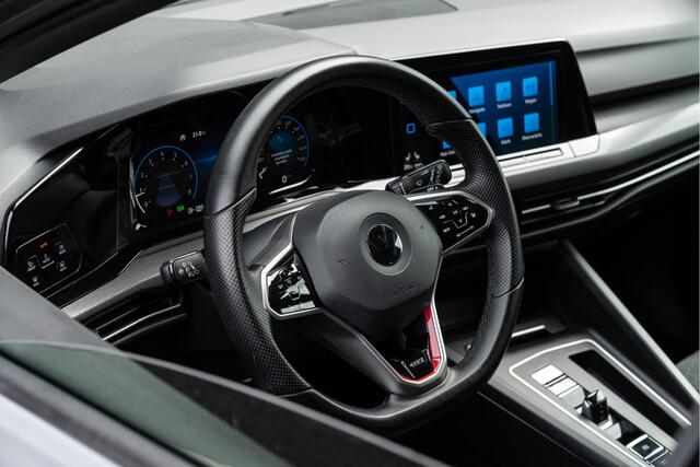 Volkswagen GOLF 8 GTI Clubsport 2021 | 300PK | Pano | Keyless | IQ Light | Nardo | Camera | Lane & Side Assis | ACC | DCC | Sound