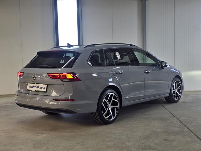 Volkswagen GOLF Variant 1.0 eTSI Life DSG Navi ACC PDC