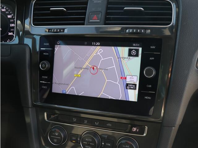 Volkswagen GOLF 1.5 TSI DSG Highline