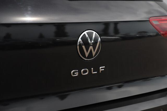 Volkswagen GOLF 1.5 eTSI R-Line 150PK DSG Automaat Panoramadak 18 inch Virtual Cockpit Harman Kardon Sfeerverlichting Navigatie Carplay Android Adaptive Cruise Lane Assist Parkeersensors