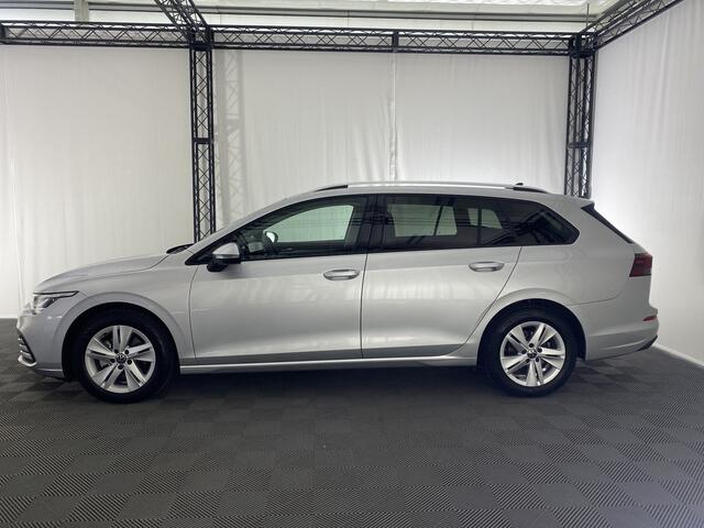 Volkswagen GOLF Variant 1.0 eTSI Life | Automaat | Sfeerverlichting | ACC | DAB | Climate Control | MHEV |