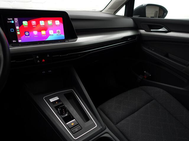 Volkswagen GOLF 1.0 eTSI Aut- Sfeerverlichting, Carplay, Park Assist, Ada Cruise, Xenon Led, Virtual Cockpit