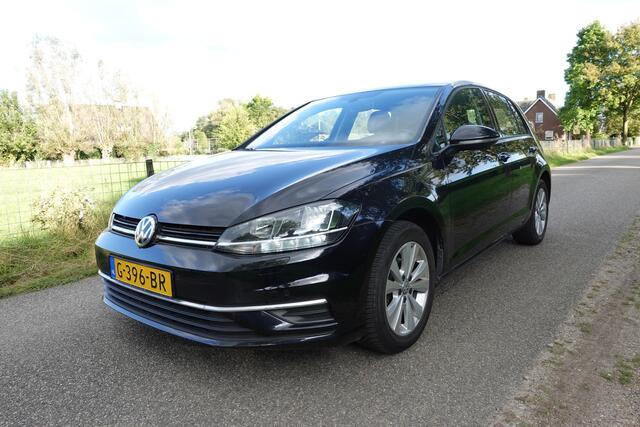 Volkswagen GOLF 1.0 TSI Comfortline Business Winterpakket ,Navigatie