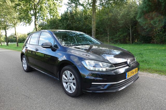 Volkswagen GOLF 1.0 TSI Comfortline Business Winterpakket ,Navigatie