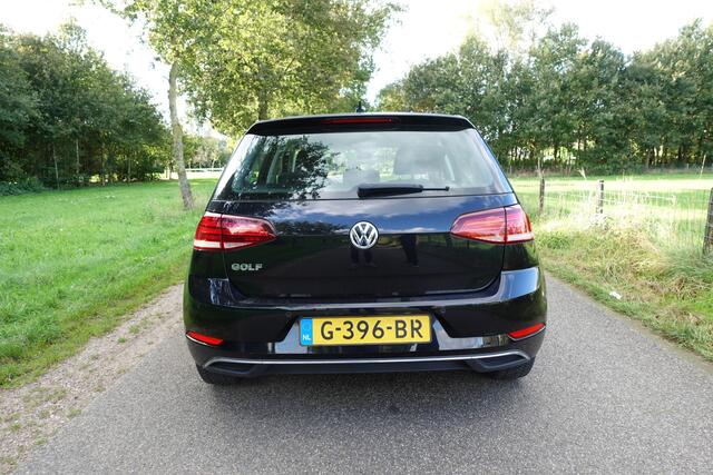 Volkswagen GOLF 1.0 TSI Comfortline Business Winterpakket ,Navigatie