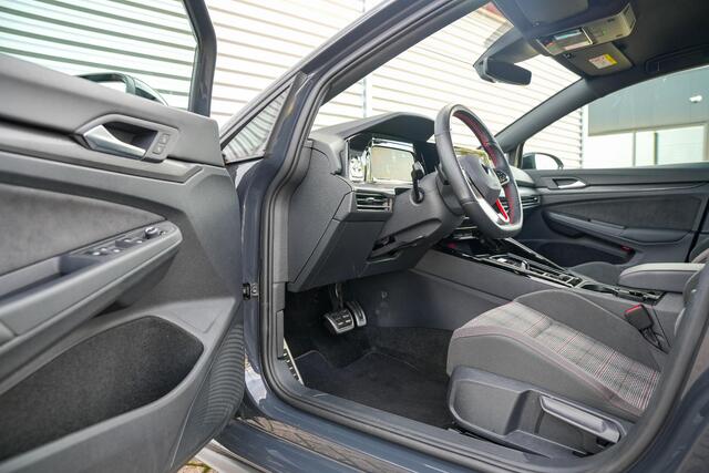 Volkswagen GOLF 2.0 TSI GTI Adapt. cruise Navi Camera Stuurverw.