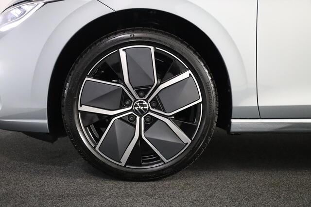 Volkswagen GOLF Oranje Edition 1.5 TSI 85 kW / 116 pk Hatchback 6 versn. Hand
