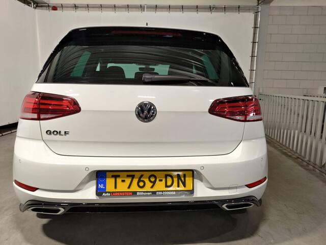 Volkswagen GOLF 1.5 TSI 150pk R-Line Highline 5 Drs 110kw Carplay / ACC / Bi-Xenon / Climate C.