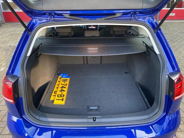 Volkswagen GOLF 1.5 TSI DSG R-LINE CARPLAY/ACC/STOELVERW/PDC