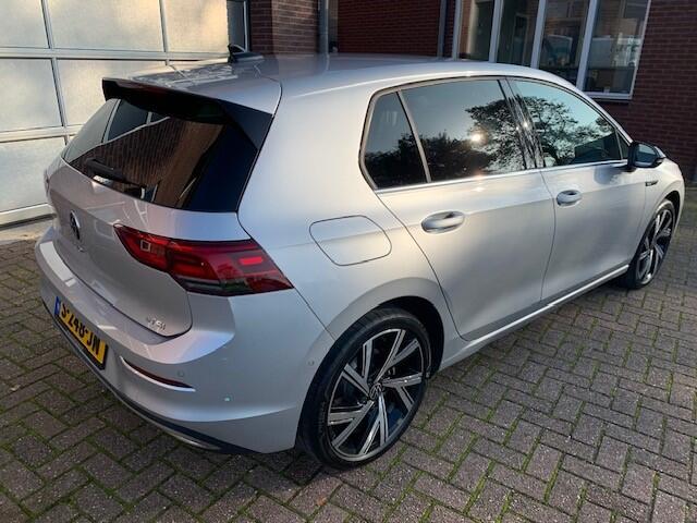 Volkswagen GOLF 1.5 eTSI Style / Highline R-line velgen