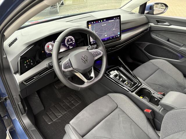 Volkswagen GOLF 1.5 eTSI DSG Style Carplay Keyless Ecc-Airco Memory Seats 18"LMV