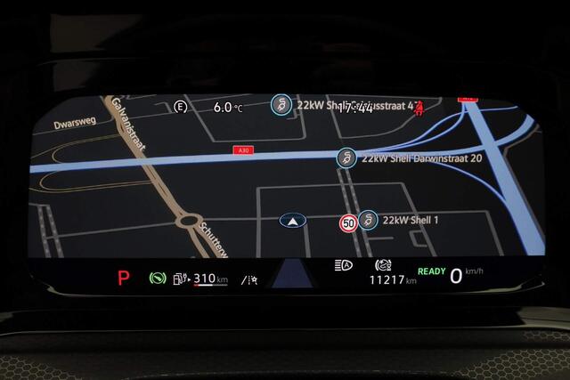 Volkswagen GOLF 1.4 245PK DSG eHybrid GTE | Pano | LED mistlampen | IQ Light | Keyless | 18 inch | Camera | Adapt. Cruise | Navi | Apple Carplay / Android Auto