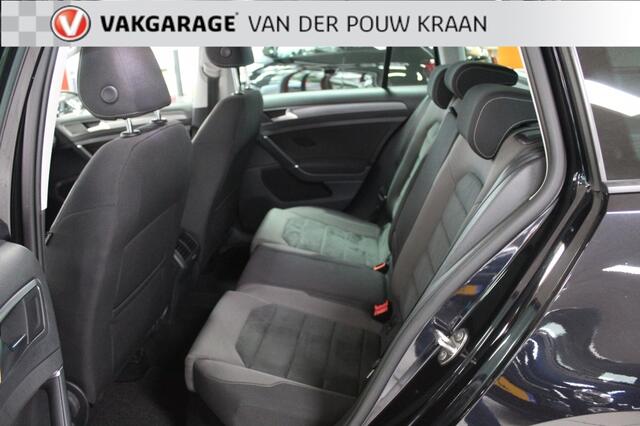 Volkswagen GOLF 1.5 TSI Comfortline Business Panoramadak