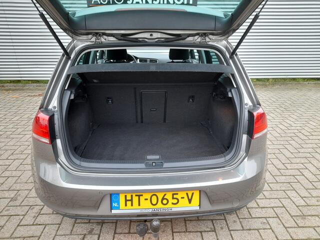 Volkswagen GOLF 1.0 TSI Business Edition Connected | Clima | Camera | Navigatie | Trekhaak | Ndl auto | Cruise control | RIJKLAARPRIJS INCL 12 MAANDEN GARANTIE EN BEURT