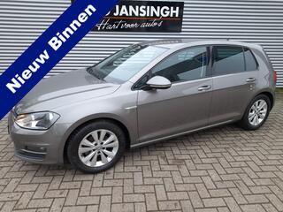 volkswagen-golf-1.0-tsi-business-ed