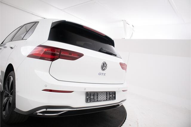 Volkswagen GOLF 1.4 eHybrid GTE Alle opties! Panorama, dode hoek det. etc.